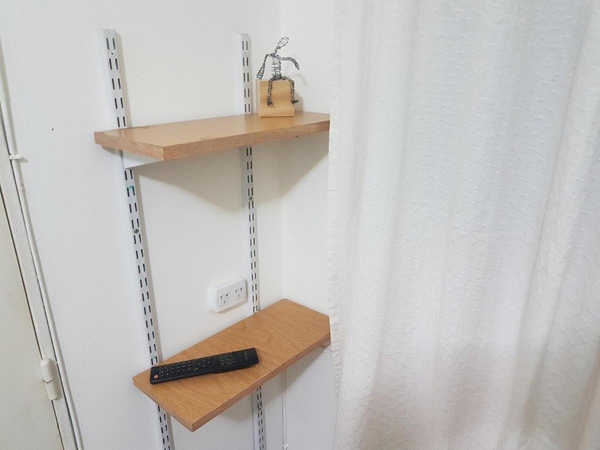 بوينس آيرس Habitacion Con Bano Privado Un Piso Por Escalera المظهر الخارجي الصورة