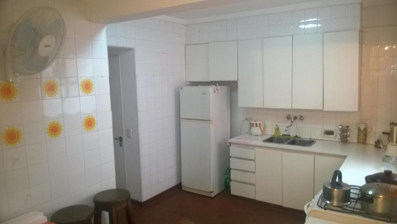 بوينس آيرس Habitacion Con Bano Privado Un Piso Por Escalera المظهر الخارجي الصورة